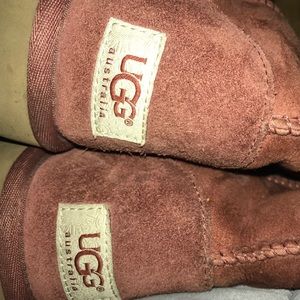 UNIQUE COLOR CORAL UGG BOOTS
