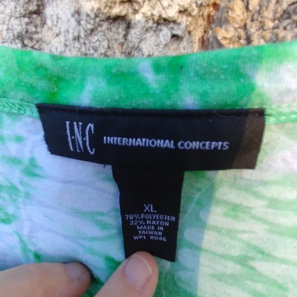 FREE WITH BUNDLE/INC Green and Yellow Tie Dye - Picture 4 of 4