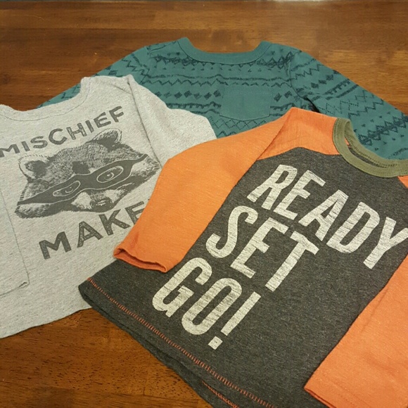 5 Long Sleeve T-Shirts Bundle