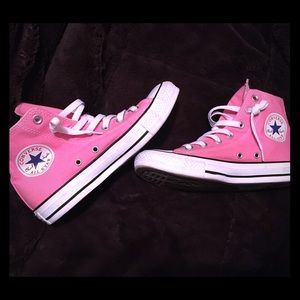 Chuck Taylors PINK 💕 Worn ONCE