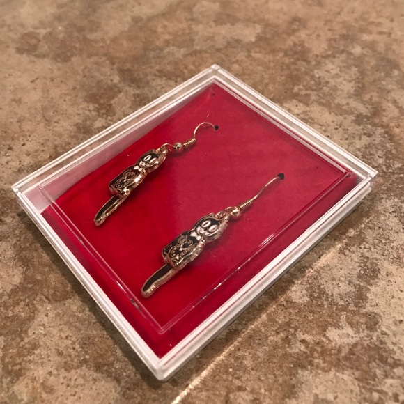 Kit Cat Jewelry - NIB Kit-Cat Clock enamel earrings - hinged tail! Kit Cat Jewelry - NIB Kit-Cat Clock enamel earrings - hinged tail!