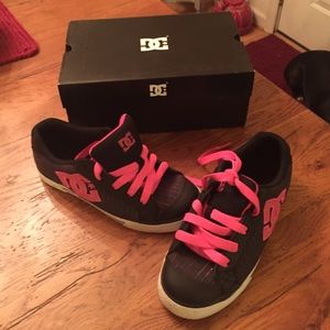 NIB Ladies DC Athletic Shoes