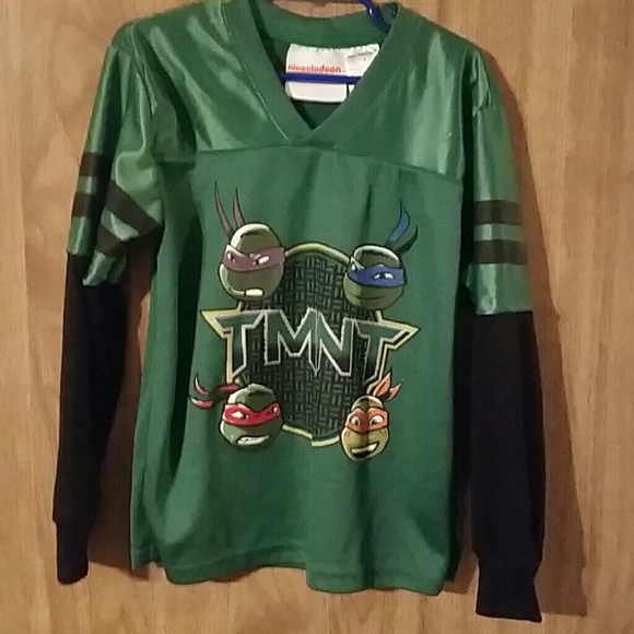 Boys size 7