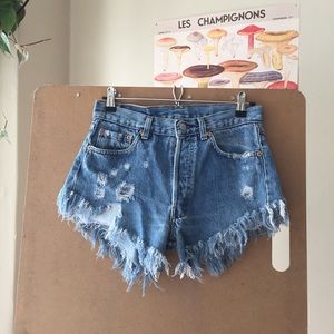 Distressed 501 Levi's