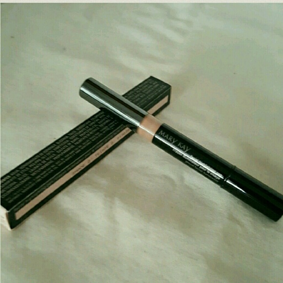 Mary Kay facial highlighting pen color shade 2
