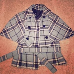 NWOT Fall Cape! 😍😍