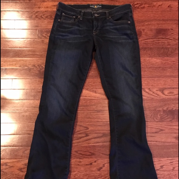 Lucky "Charlie baby boot" style jeans. Dark wash