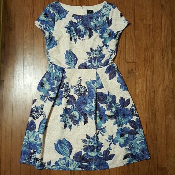 Adriana Papell Floral Jacquard Sequin Dress