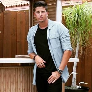 Meet your Posher, Alejandro