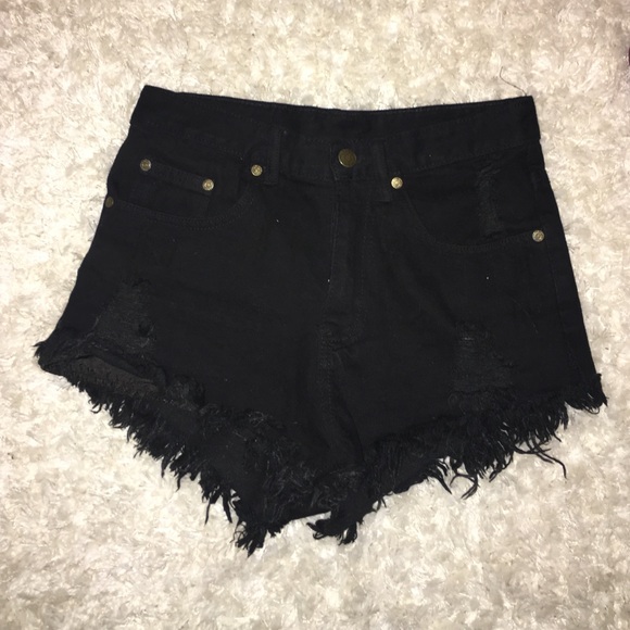 Distressed High Waist Shorts