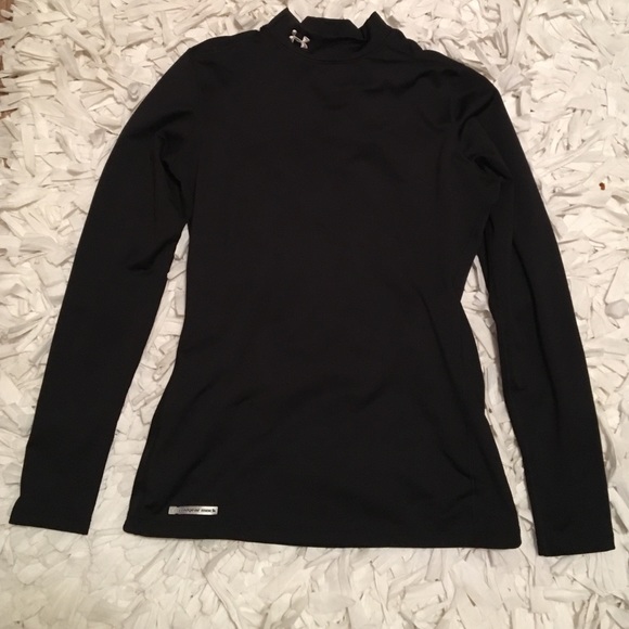 Under Armour long sleeve shirt