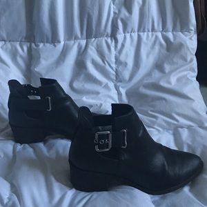 H&M Window Ankle Boots