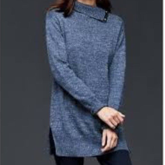 GAP Sweaters - NWT Gap Snap Turtleneck Sweater