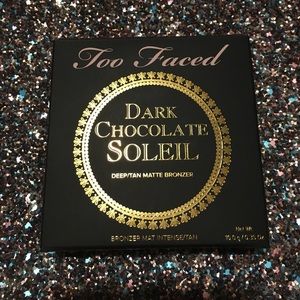 Too Faced Dark Chocolate Soliel Bronzer