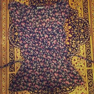 Floral short sleeve blouse with belted waist