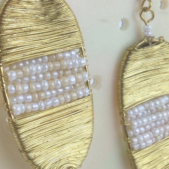 Jewelry - DYTt3 gold wire wrapped oval earrings w pearls Jewelry - DYTt3 gold wire wrapped oval earrings w pearls