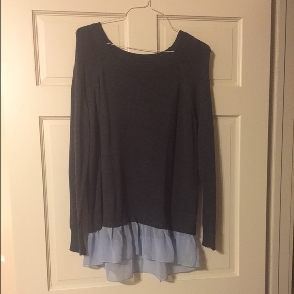 American eagle sweater!!