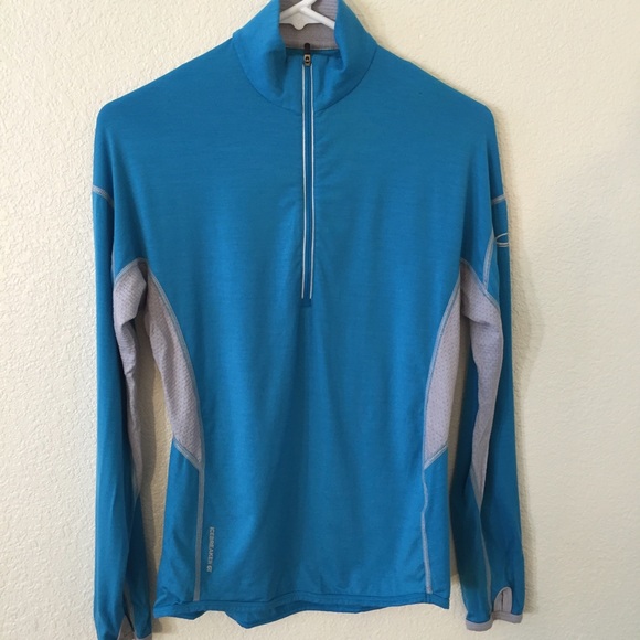 Ice breaker merino wool half-zip long sleeve shirt