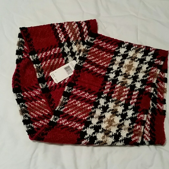 Plaid scarf