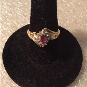 Ruby Ring 14kt Yellow Gold w/ cluster diamonds