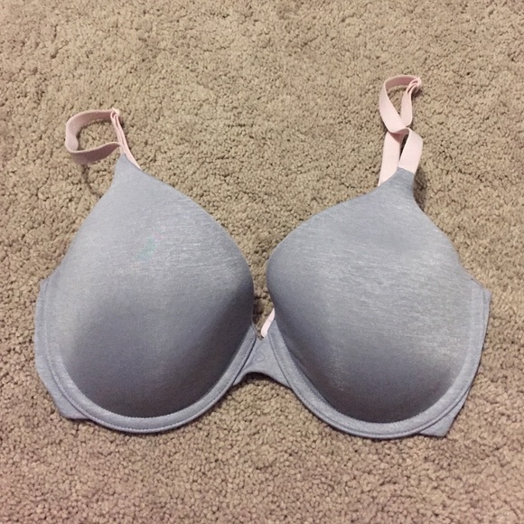 Victorias Secret Tshirt bra