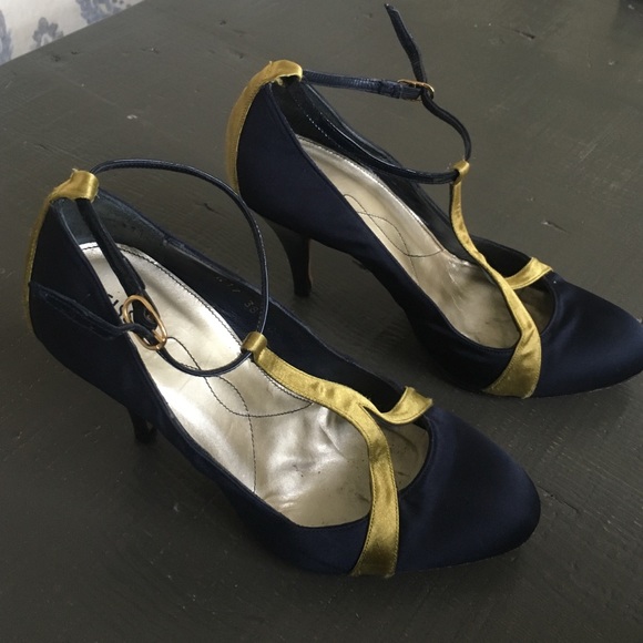 Satin Heels - Picture 2 of 3