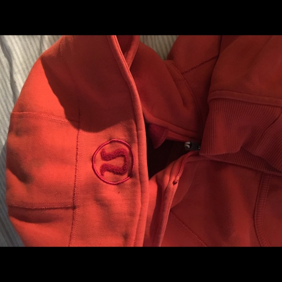 Orange Lululemon Hoodie Size 8 women's - Picture 2 of 2