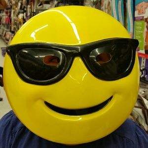 Meet your Posher, Alma