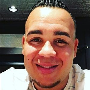 Meet your Posher, Edgardo