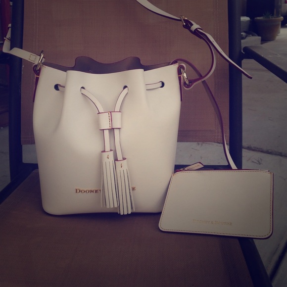 Dooney & Bourke bucket bag