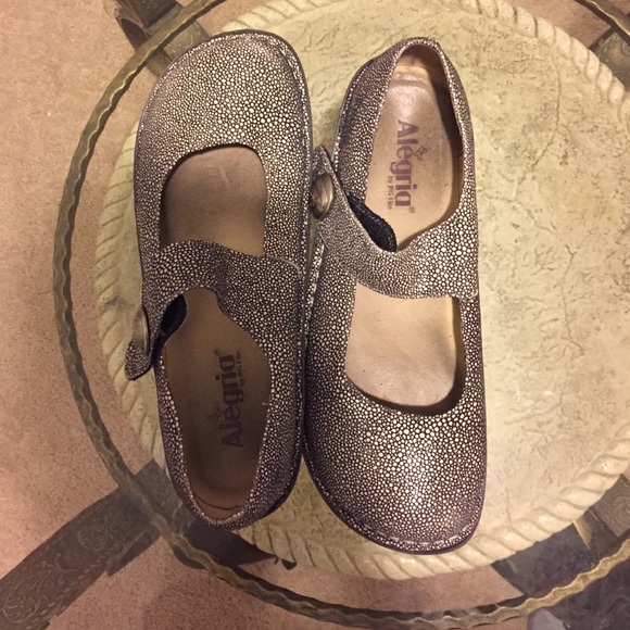 Black and white Alegria Nursing shoes