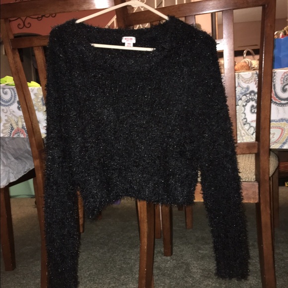 Fuzzy Black Cropped Sweater