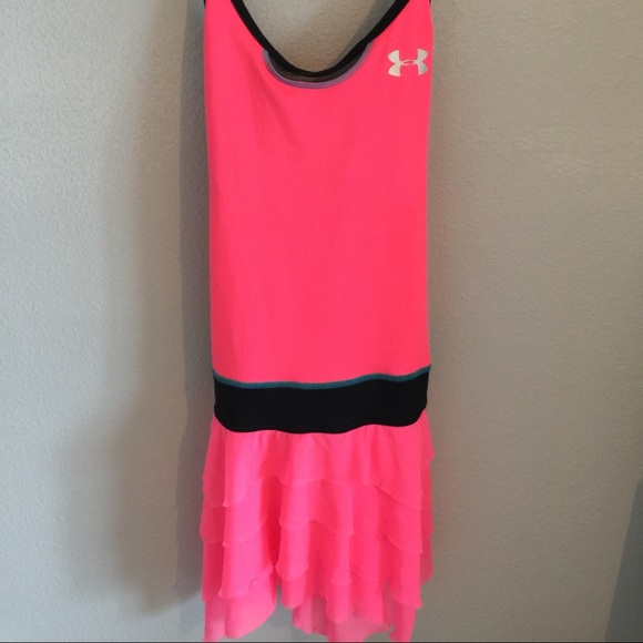 Under armour workout shirt