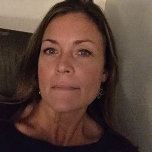 Meet your Posher, Elyse