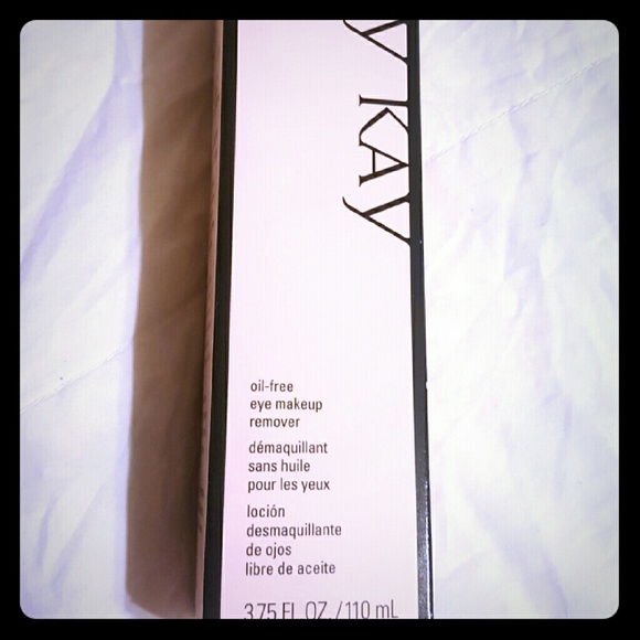 Eye makeup remover