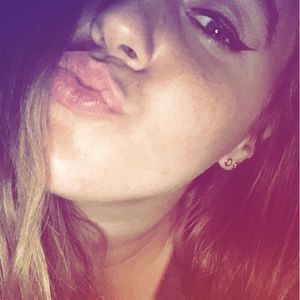 Meet your Posher, Brianna