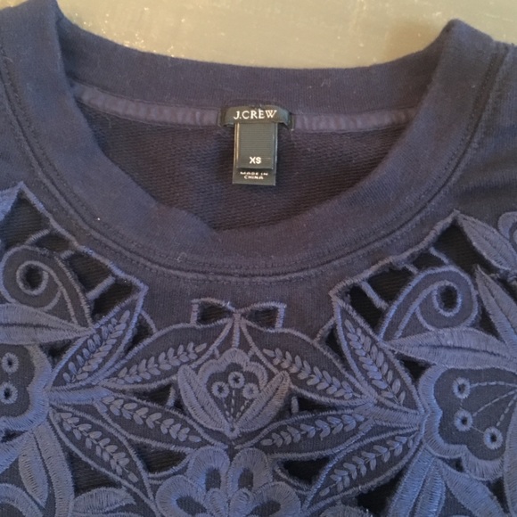 Sweatshirt - Picture 2 of 3