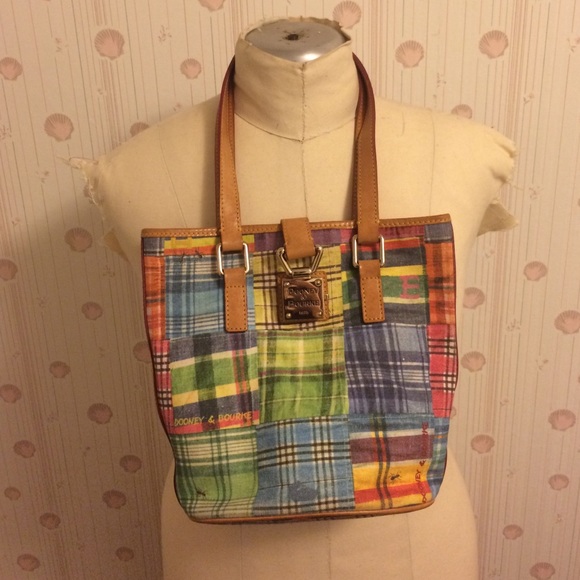 Dooney and Bourke bucket bag