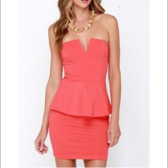 LuLu's Coral Peplum Dress