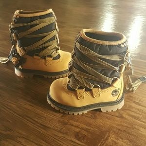 FINAL PRICE!!!  Toddler Timberlands
