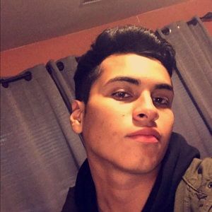 Meet your Posher, Chris