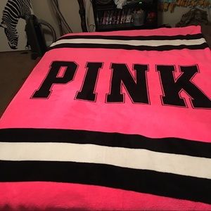 Bundle Trade for Darlene!!😍😍❤️❤️