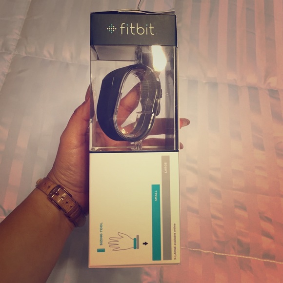 Fitbit Charge HR - Heart Rate + Activity Band