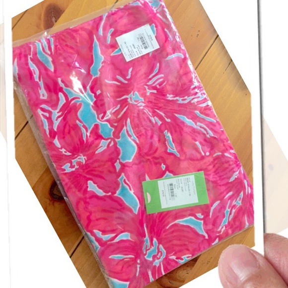 LILLY PULITZER INFINITY SCARF "FLIRTY" NWT