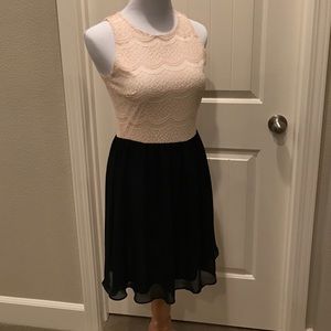 Soprano pink and black skater dress