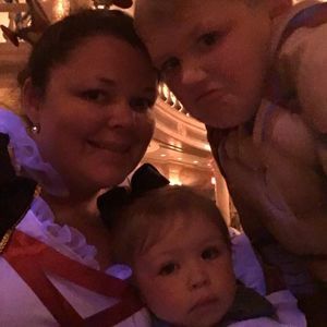 Meet your Posher, Amber