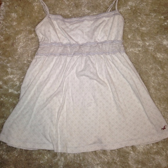 White hollister top
