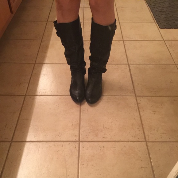 Black Boots