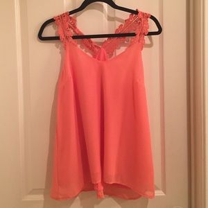 Coral mesh top