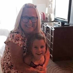 Meet your Posher, Arlynda